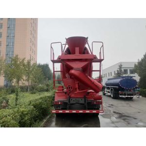 Sinotruk HOWO 8×4 Drive Type 12m3 Capacity 25T Payload Concrete Mixer Truck