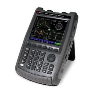 Portable Keysight Agilent N9953B FieldFox Handheld Microwave Analyzer 54 GHz