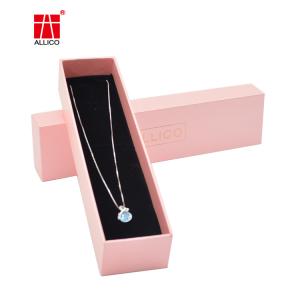 China Pink Luxury Necklace Gift Box , 10*10*3.5cm Cardboard Jewelry Boxes on sale