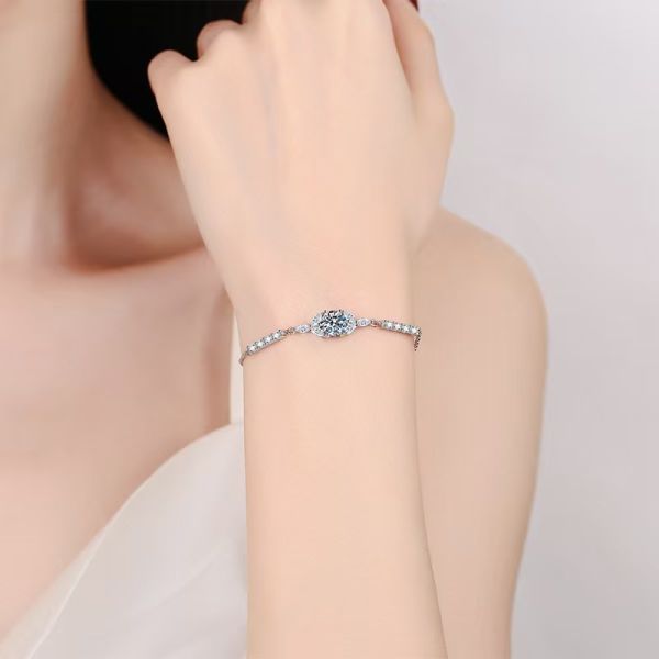 Refined and Stylish 14K 18K S925 Silver Jewelry Pieces Designed to Meet the Expectations of Discerning Jewelry Customers
