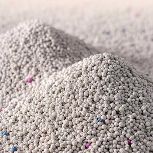 Customized Flavor Clumping Sand Cat Litter Colorful Bentonite Premium Cat Litter