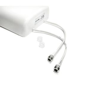 5G 698-2700MHz 2t2r MIMO Panel Antenna With N-Female *2 And Low PIM -150dBc