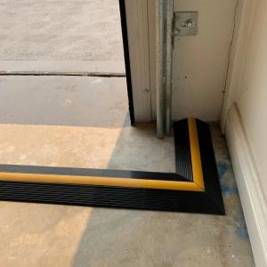 30mm Height Rubber Garage Door Threshold Seal Sample Durable