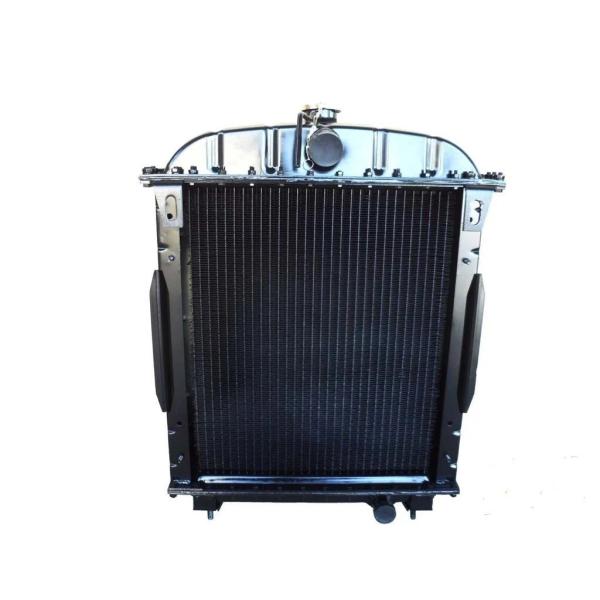 Wholesale Vehicle Parts Engine Cooling Aluminum Radiator for Tractor UMZ 45-1301006