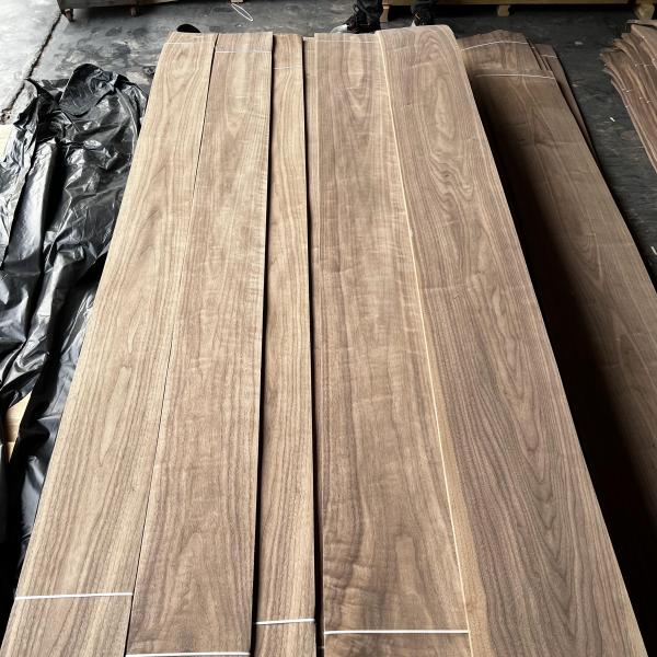 Wholesale Veneer Wood Walnut Natural Walnut Veneer AA Mountain/Straight Grain Veneer Wood Sheet