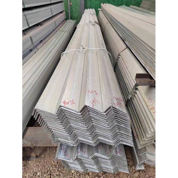 Invoicing by actual weight Hot dip galvanized unequal Angle steel Tolerance ±1%