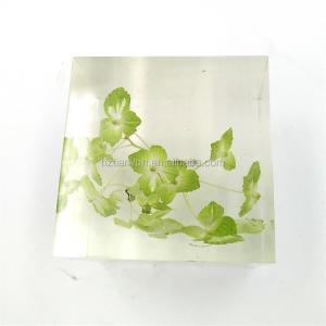 Folk Art Flower Paperweight Transparent Acrylic Paperweight Sample Available