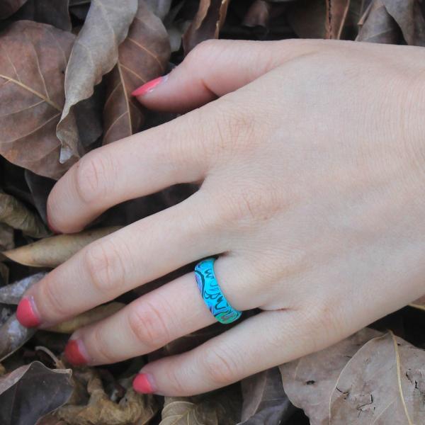 Women Paisley Engagement Silicone Rings Breathable 5.7mm Third Party Appraisal