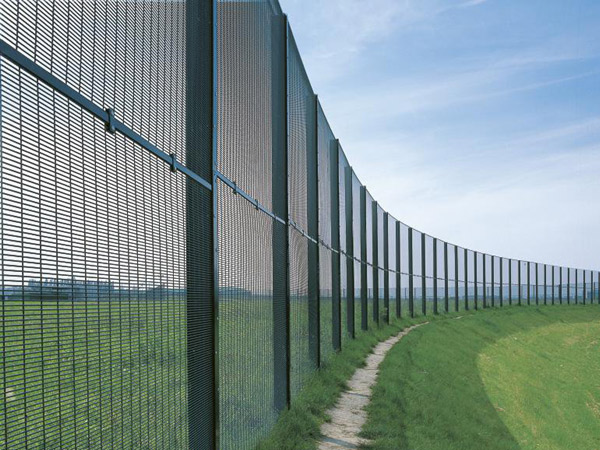 358 Prison Mesh Fencing,Anti Cut ,Anti Climb ,12mm x 75mm mesh opening ,Available Any Color