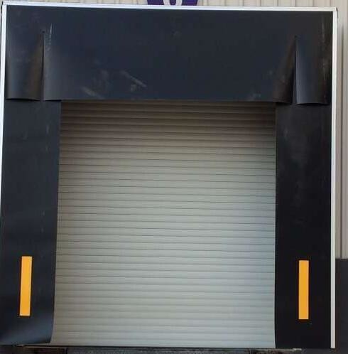 Mechanical Loading Dock Shelters High Tensile Resistance Retractable Galvanized