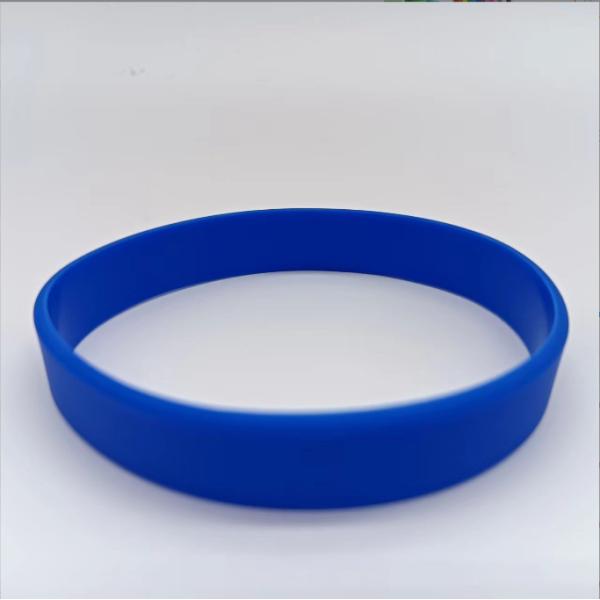 Moulding Service Customizable Debossed Color Filled Silicone Wristband with Logo