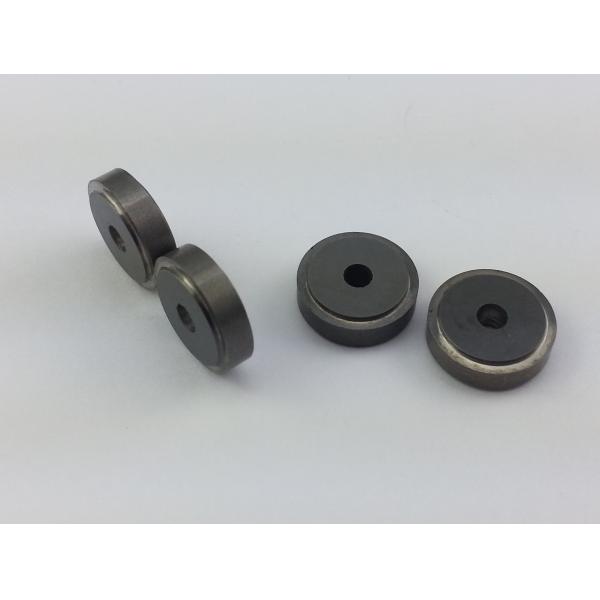 90812000 Roller Rear Lower Roller Guide is a part of the XLC7000
