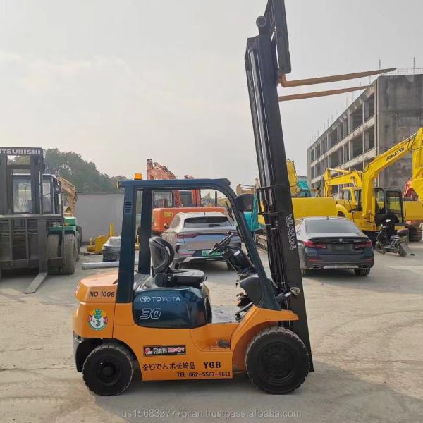 Powerful Diesel Engine Used Toyota 7F30 Forklift with 3000 kg Weight at Great Efficiency