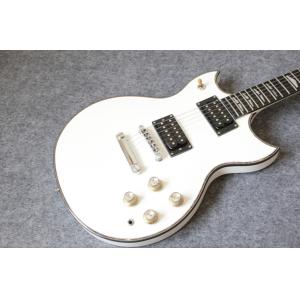 White Glossy Finish YMH SG Electric Guitars China Chrome Hardware