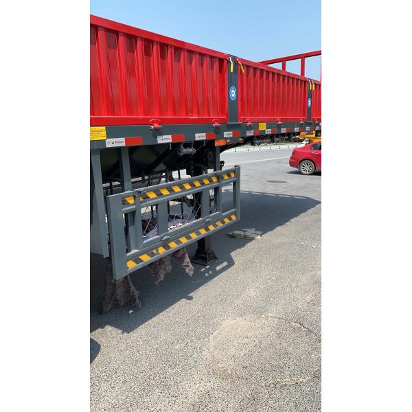 CIMC New 3 or 4 axles high fence for cattle livestock animals food grain 60 tons fence Stake cargo semi trailer truck