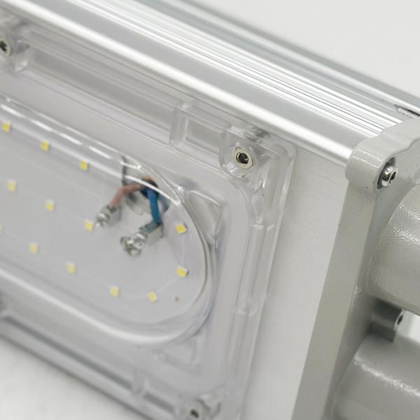 50w 100w Industry Explosion Proof Linear Light Emergency Lighting Fixtures