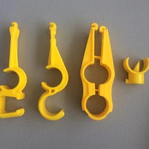 Broiler Nipple Drinker Plastic Pipe Hooks Yellow PVC Pipe Hook