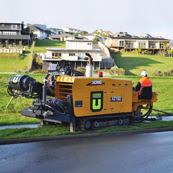 Thrust pullback force 180KN Horizontal Directional Drilling Rigs Max spindle