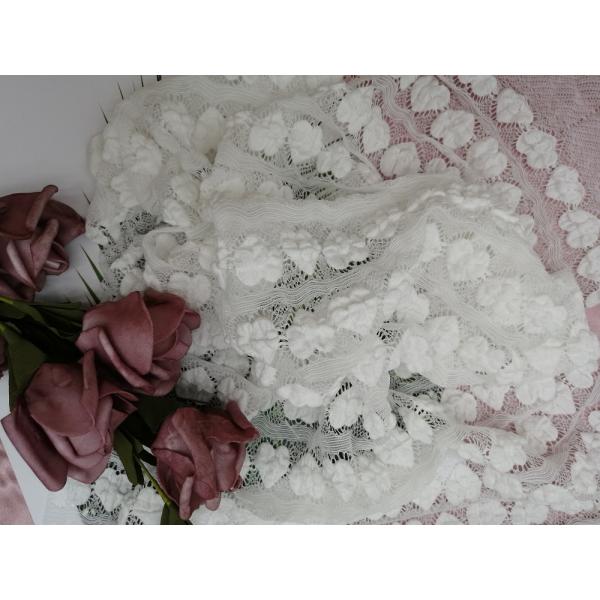 White Heart Linear Mechanical Stretch Lace Fabric Evening Dress Fabric