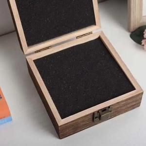 Exquisite practical wooden jewelry packing case