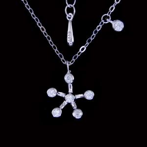 Customized 925 Silver Cubic Zirconia Necklace Round Shape Silver Half Zircon