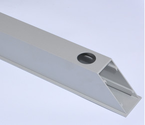 Buy Building Silver Anodized Aluminium Rectangular Tube with CNC Deep Processing at wholesale prices