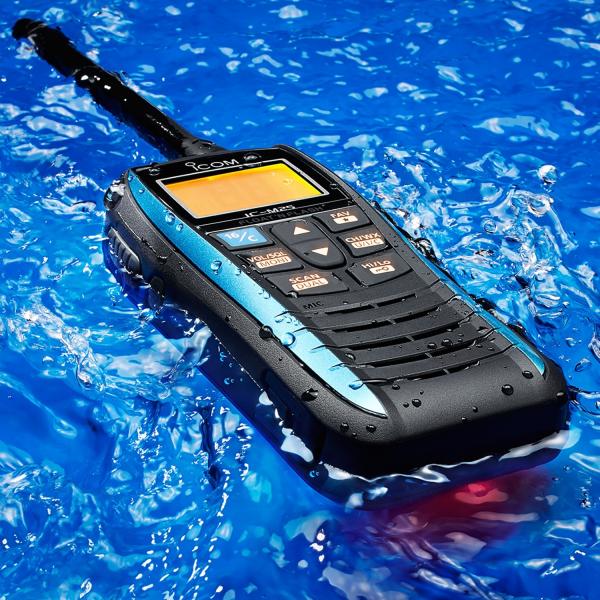 Icom C-M25 IPX7 Waterproof VHF Marine Transceiver with 16 Storage Channels and 1500mAh Battery Long Range Handheld Radio