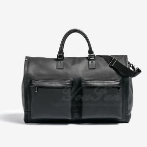 China Water Resistant Weekender Garment Duffel Bag With 2 Shoe Pockets on sale