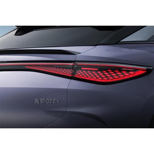 2024 BYD Sea Lion 07 EV Dual Motor Four Wheel Drive Pure Electric SUV with 650KM Range