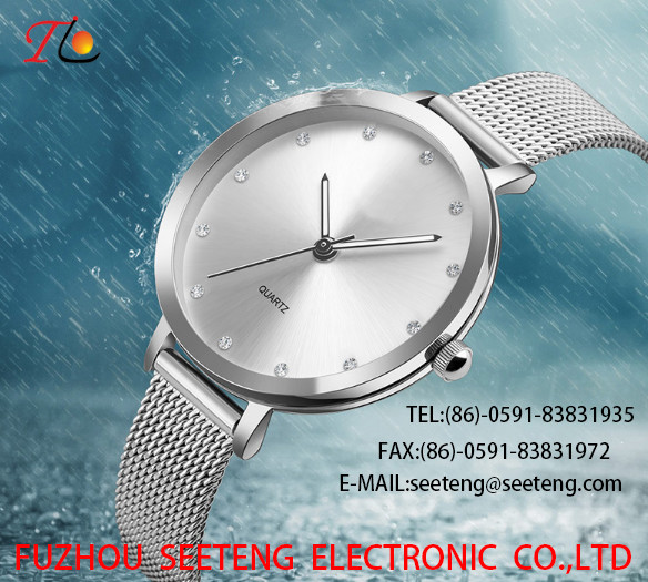 ALLOY WATCH QUARTZ WATCH ROUND DIAL ALLOY CASE AND ALLOY BAND CHAIN STRAP