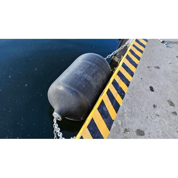 Buy Foam Fender With A Diameter Of 1 M And A Length Of 2 M at wholesale prices