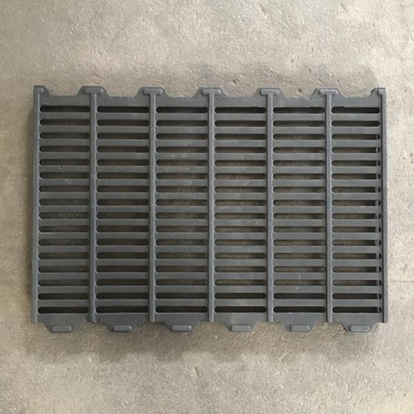 Durable 600*600mm Cast Iron Slat Floor Farrowing Crate For Sow For Animal Husbandry Equipment