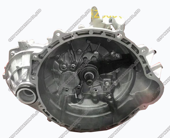 525A05 Manual Transmission Gearbox for Zotye Z500 Domy X5 SR7 Design Gross Weight 39kg