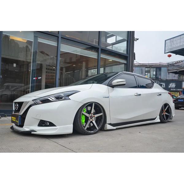 Front Big Brake Kit 4 Piston Caliper with 355x28mm rotor BBK auto brake system For Nissan Bluebird 17 Inch car rim