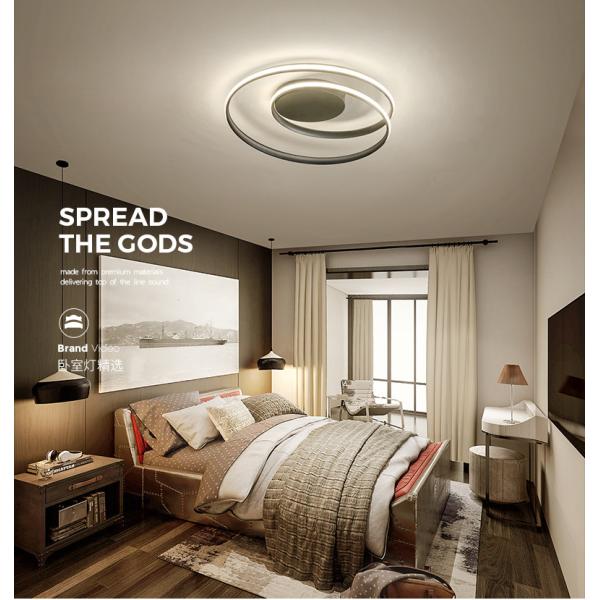 Fashionable, simple triangular lamp body, high-transparency nano-light guide