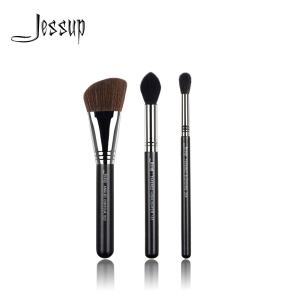 China Handcrafted Jessup 3pcs Wood Handle Face Makeup Brushes Set on sale
