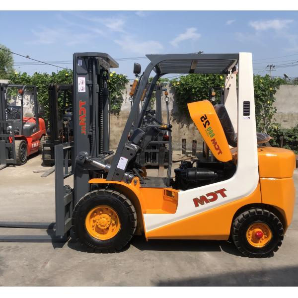 Buy Japan TCM 25 2.5Tons 4.5Meters 3 Masts Forklift Good Condition TCM Lifting Machine at wholesale prices