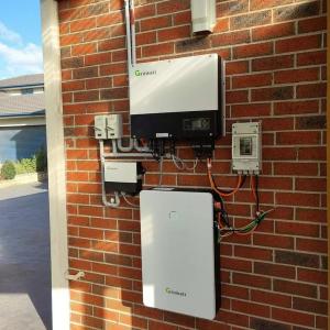 Cycle Life 6000 95% DoD GBLI6532 Growatt Lithium Battery with Built-in BMS