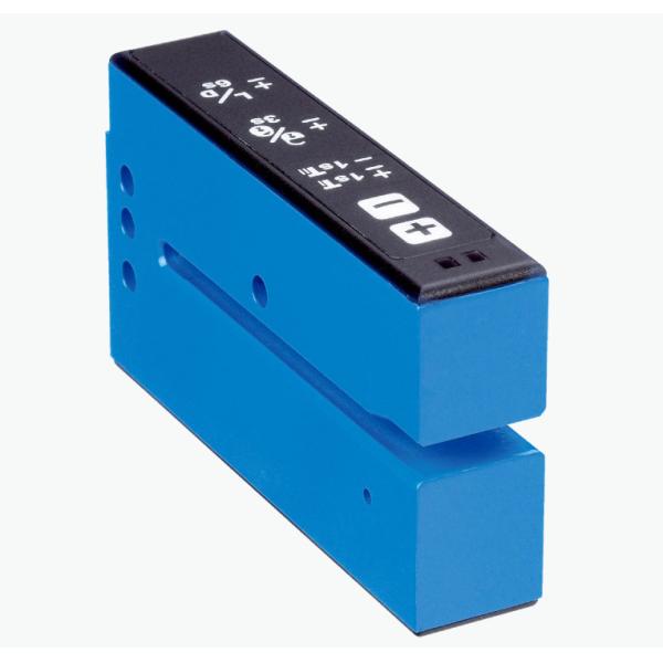 SICK UFN3-70B413 UF Fork Sensors Fork Depth of 69 mm Initialization Time of 100