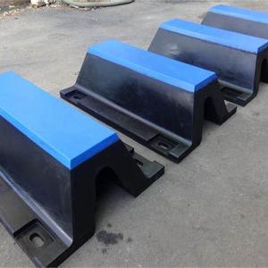 Pneumatic Rubber Arc Fender Tug Boat Fender Marine Model High Weather Resistance