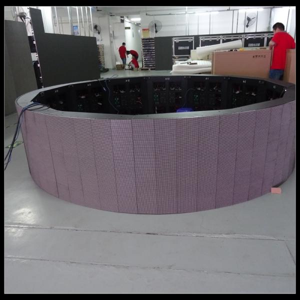 Curved Billboard Advertising LED Display Screen , 6500 Nits Full Color Video Wall