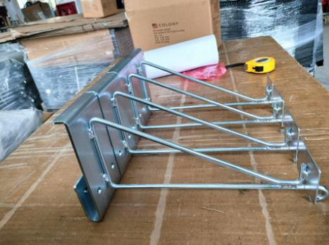 Galvanized Zinc Plating 1/4" Trellis Hook Bracket