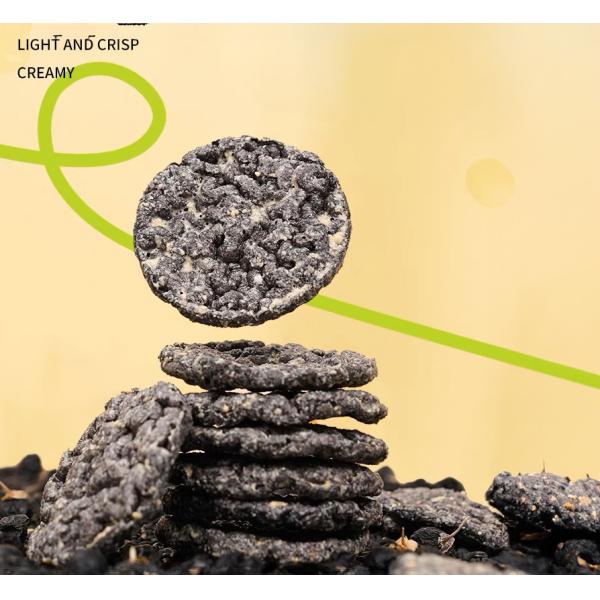 Nutrient Rich Fusion Black Rice Crackers Crunchy Crispy Round Shaped