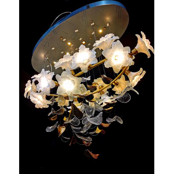 Buy Creative Glass Flower Chandelier Rustproof Modern Flower Chandelier at wholesale prices