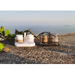 China Disposable Plastic Shakers for Salt and Black Pepper Seasonings-Time-efficient, Flavor-enriching, Travel-convenient on sale