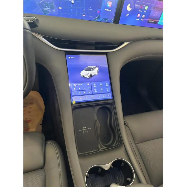 2023 High Power 4WD Zhiji LS6 EV Sports Car with Pure Electric Range of 560-702km