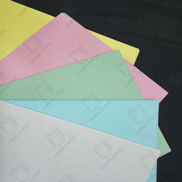 Buy 100% Virgin Carbonless Paper NCR Paper 55gsm Blue Image In Different Color Small Rolls For Waybill Or Receipts at wholesale prices