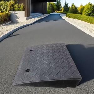 SBR Recycled Rubber Ramp Edge 450x450mm For Wheelchairs