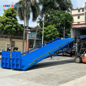 Manual Adjustable Mobile Forklift Ramp 10t Hydraulic Dock Leveler