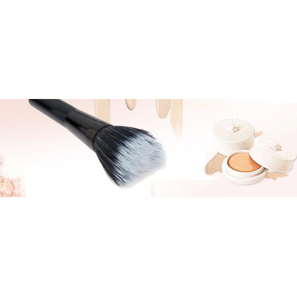 Professional Natural Black Handle Kabuki Makeup Brush For Foundation
